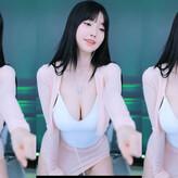 Se Yeon nude #0077
