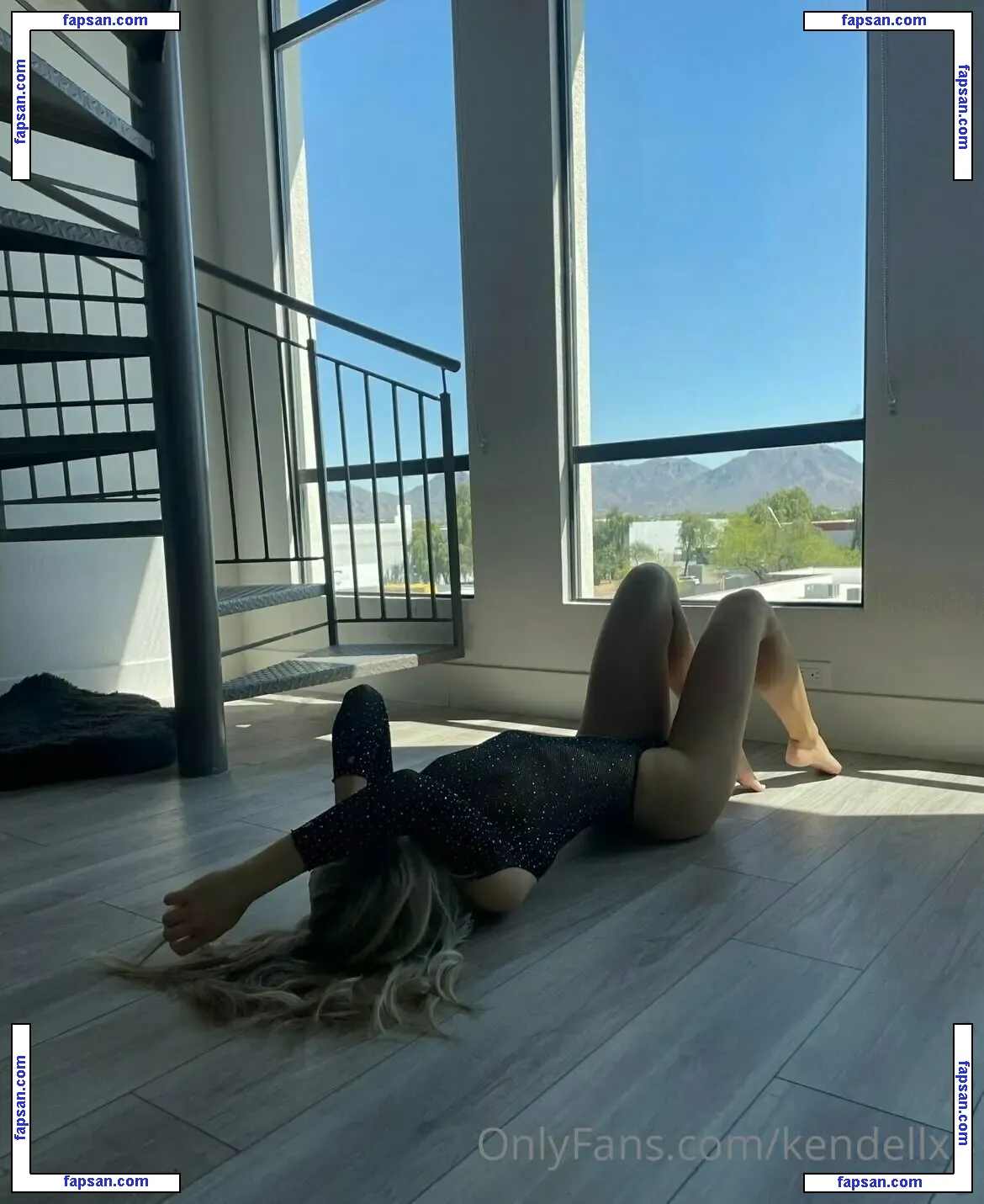 secondzoe nude photo #0038 from OnlyFans