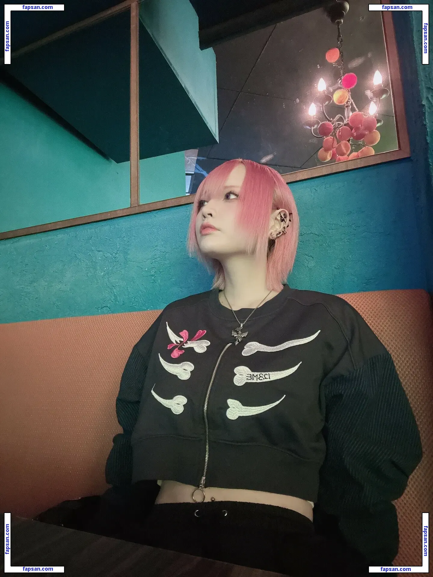 secretUoxoU nude photo #0011 from OnlyFans