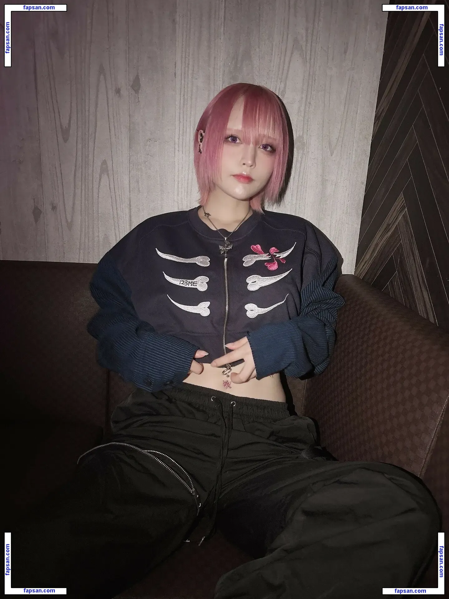 secretUoxoU nude photo #0015 from OnlyFans