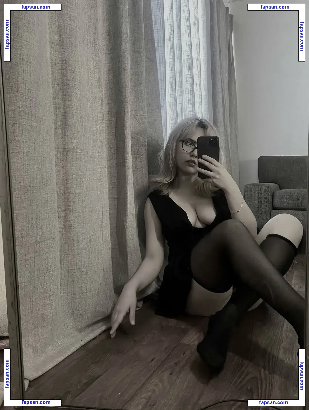 sedyth nude photo #0002 from OnlyFans