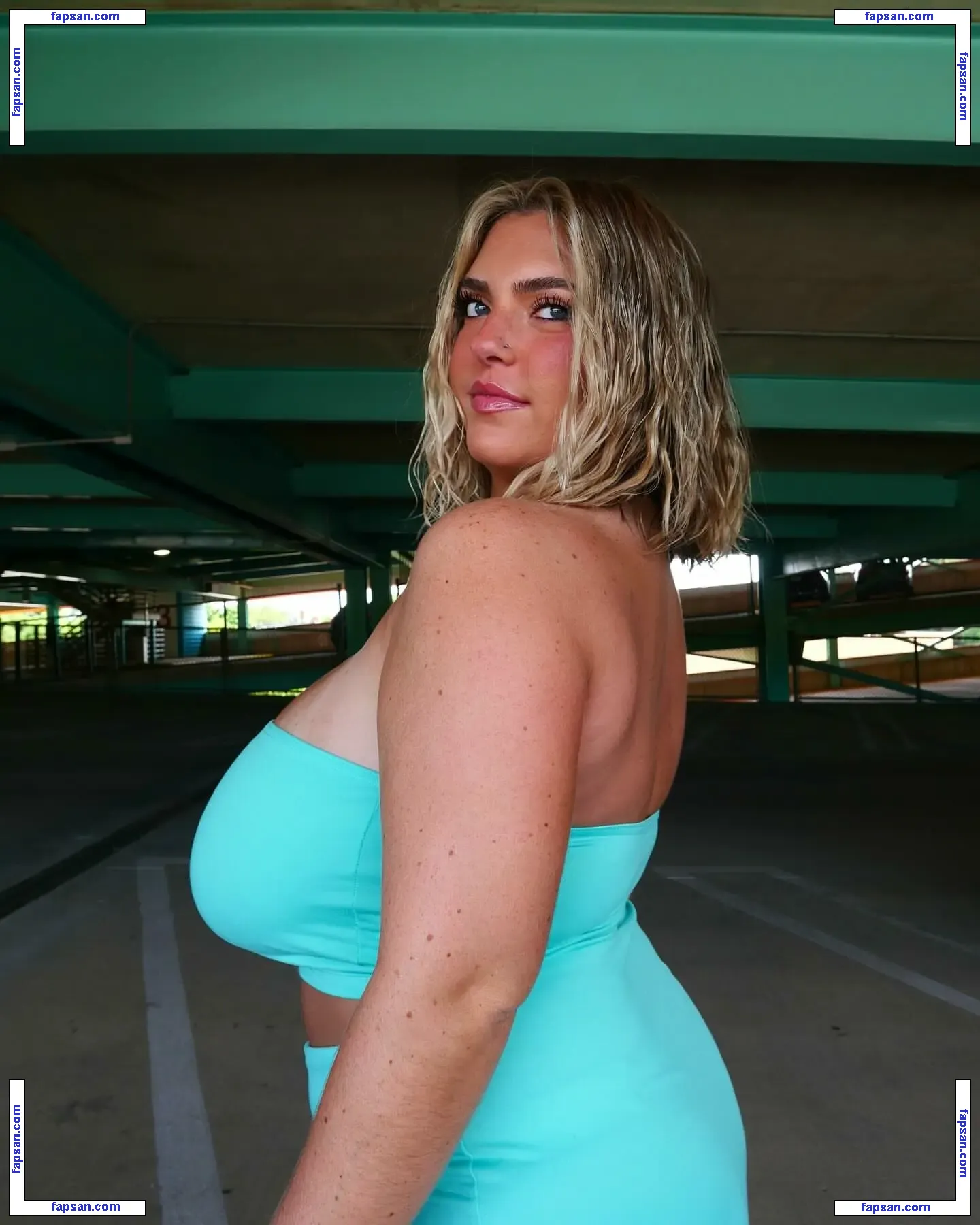 seerahb2 nude photo #0116 from OnlyFans