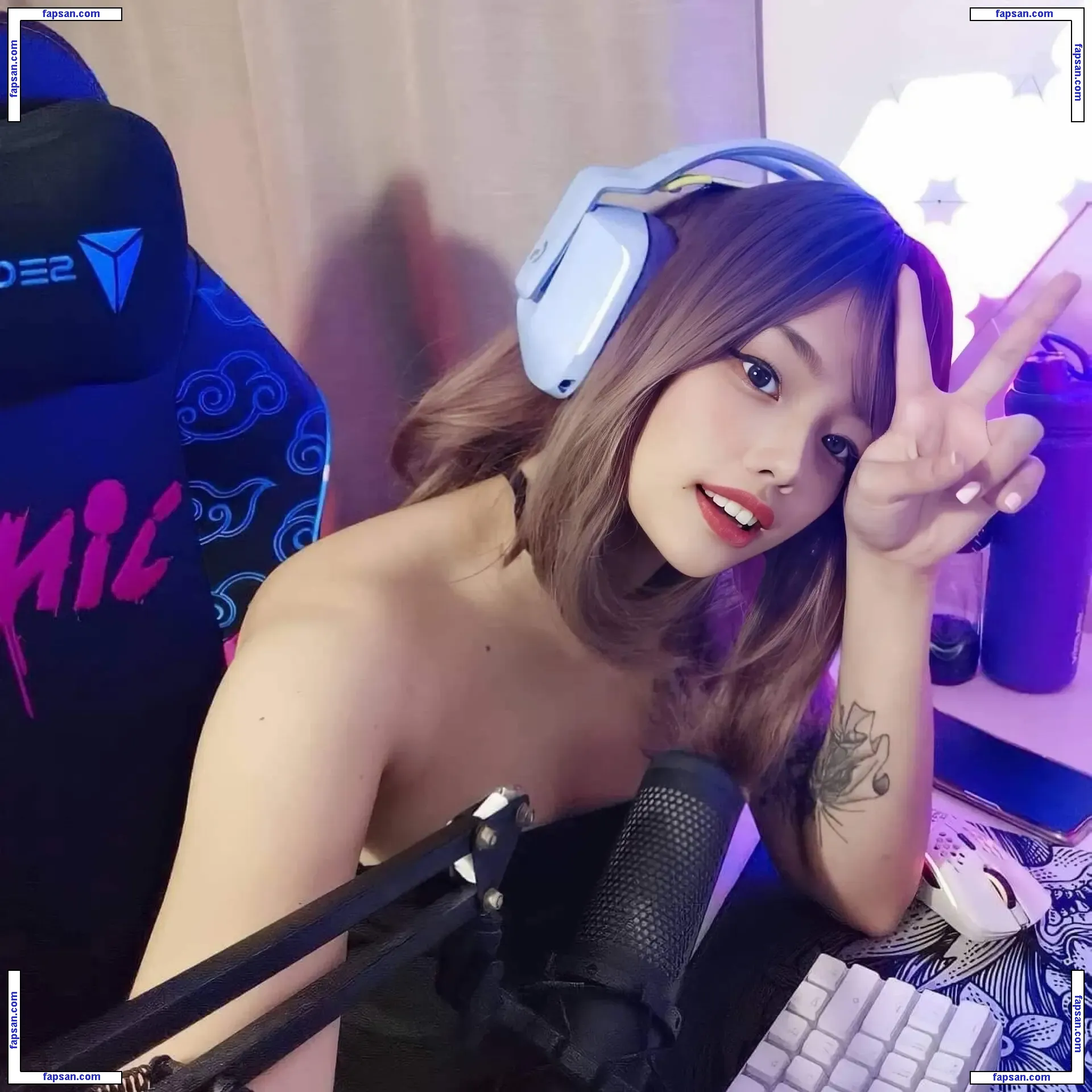 Seikarawr голая фото #0019 с Онлифанс