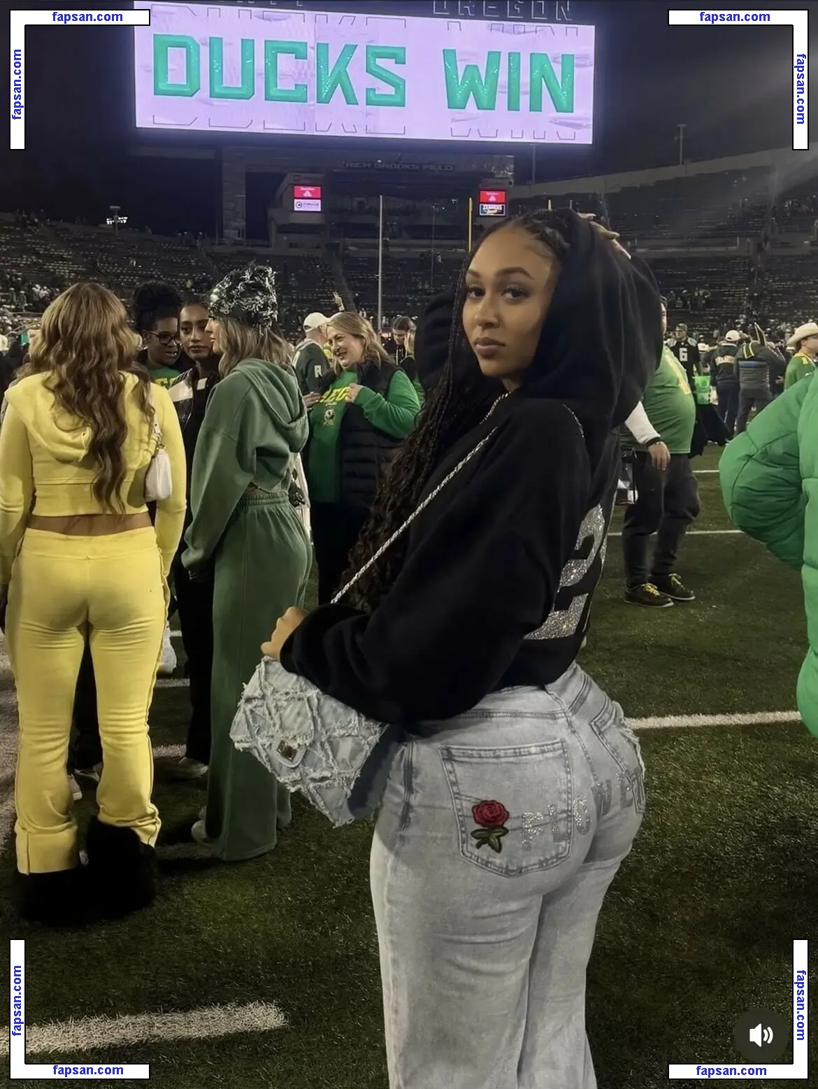 Selah Molden nude photo #0003 from OnlyFans