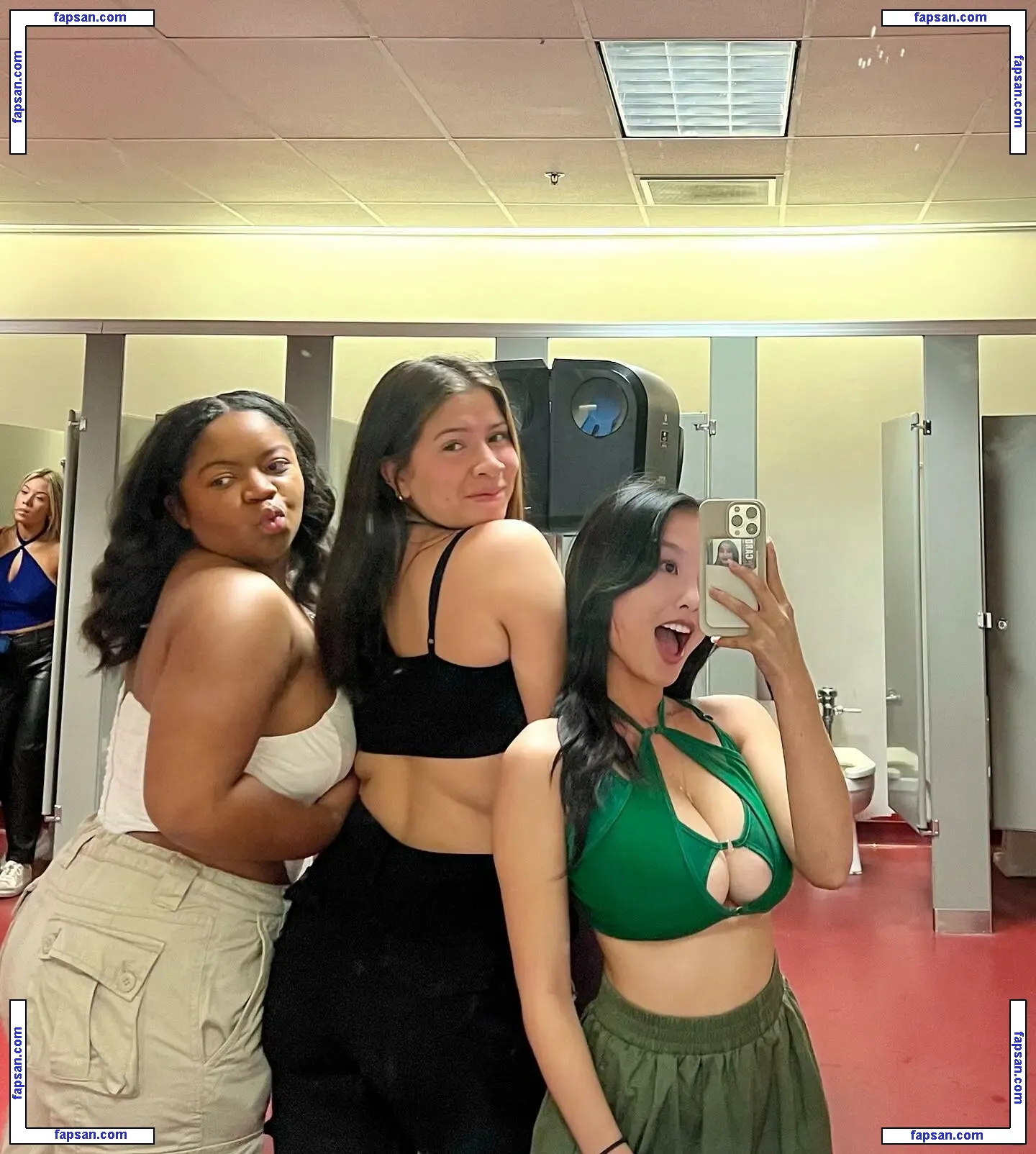 Seleena Her голая фото #0005 с Онлифанс