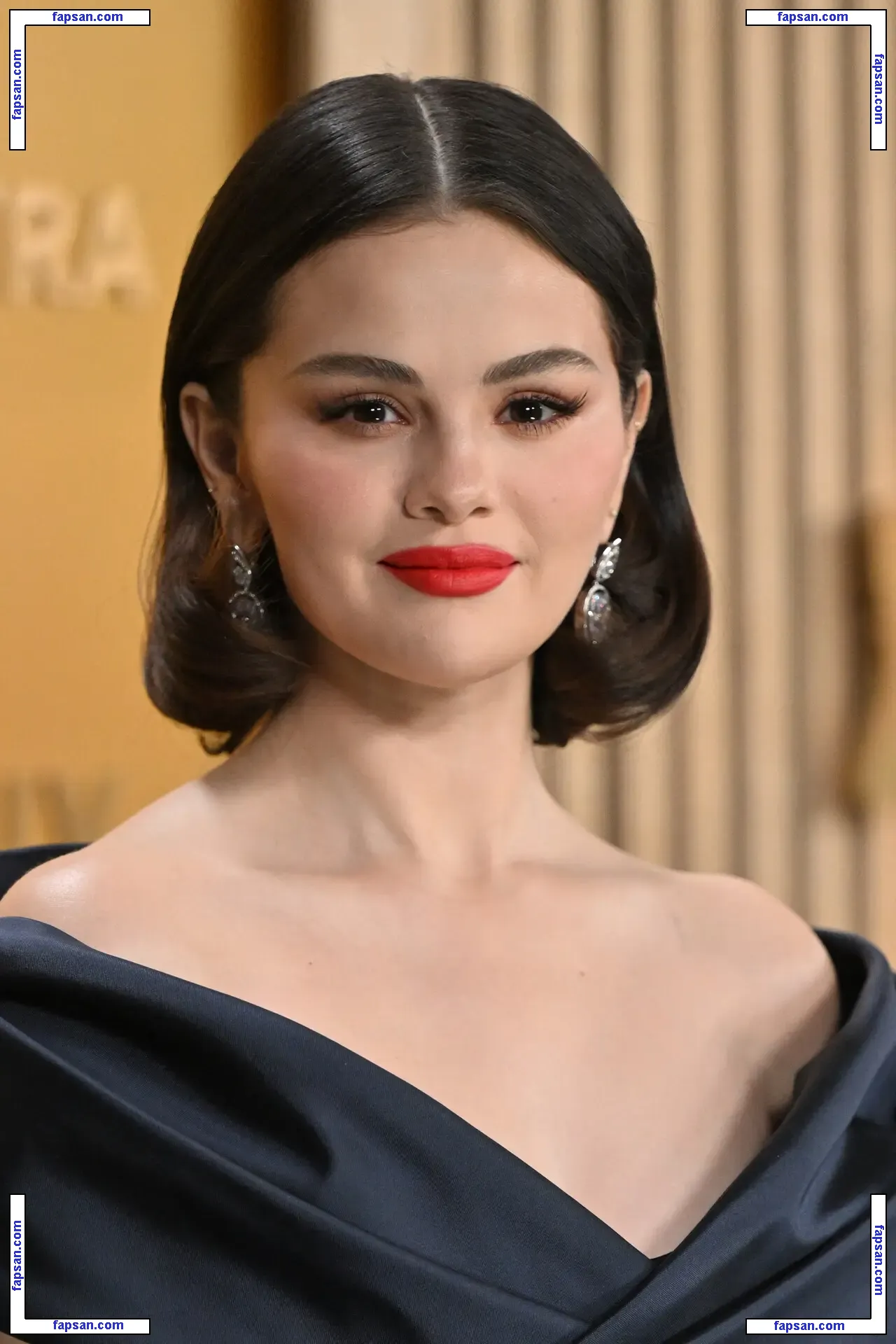 Selena Gomez nude photo #0191 from OnlyFans