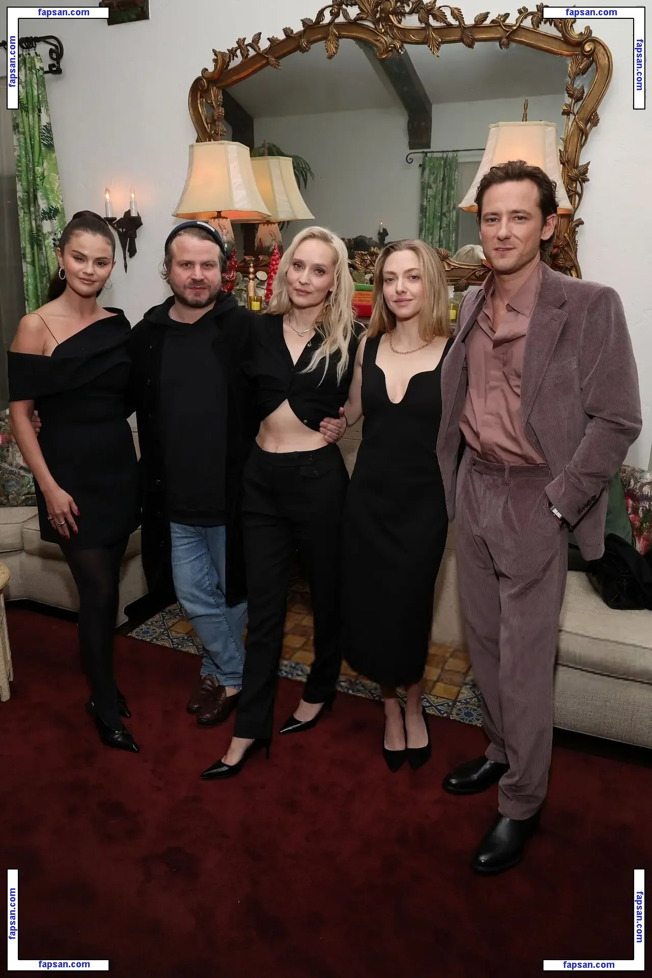 Selena Gomez nude photo #0353 from OnlyFans