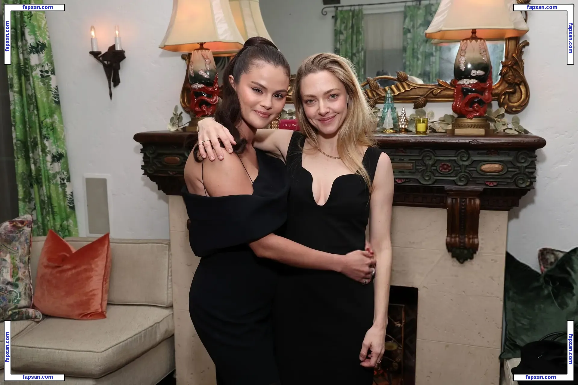 Selena Gomez nude photo #0355 from OnlyFans