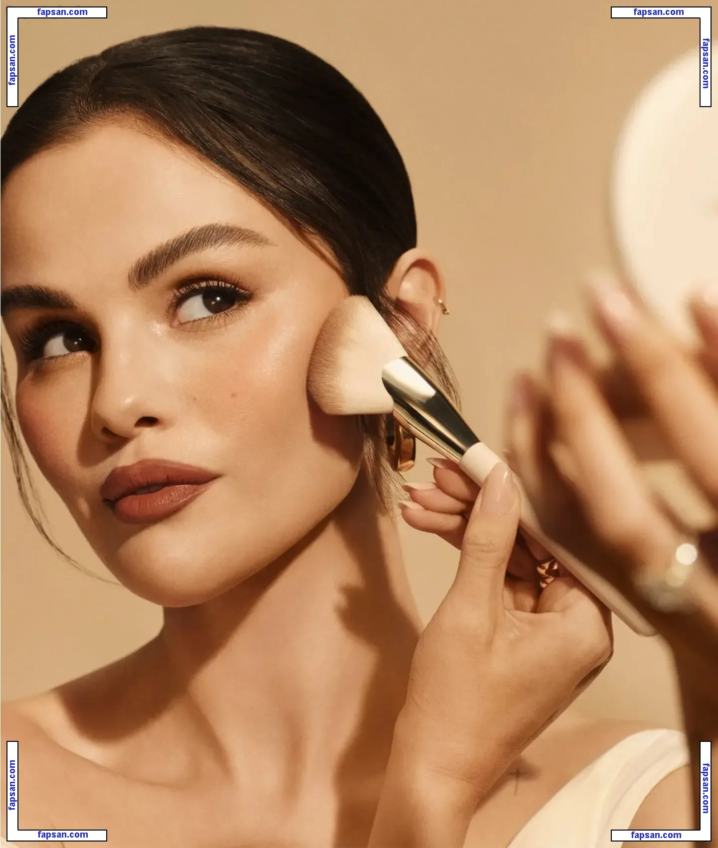 Selena Gomez nude photo #0361 from OnlyFans