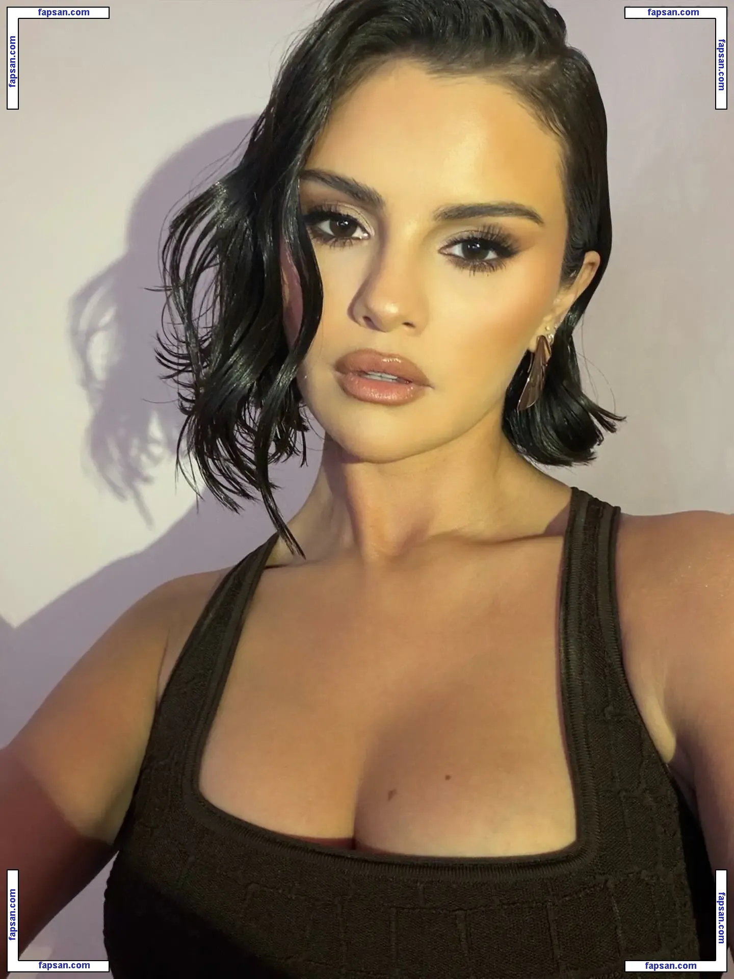 Selena Gomez nude photo #0363 from OnlyFans