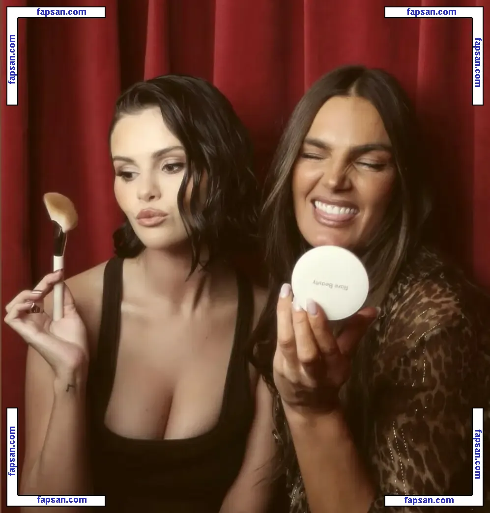 Selena Gomez nude photo #0367 from OnlyFans