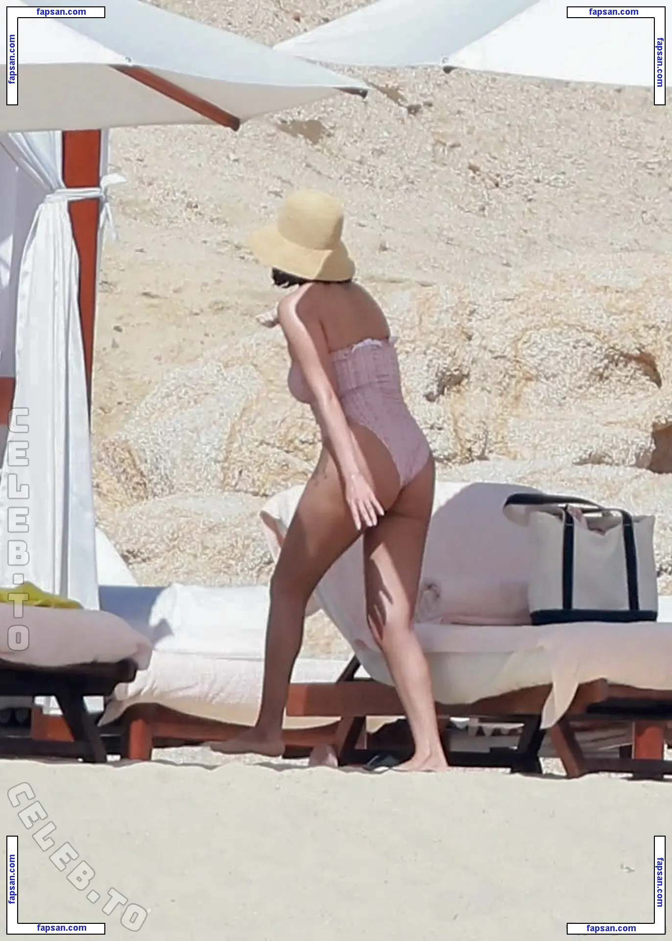 Selena Gomez nude photo #0395 from OnlyFans