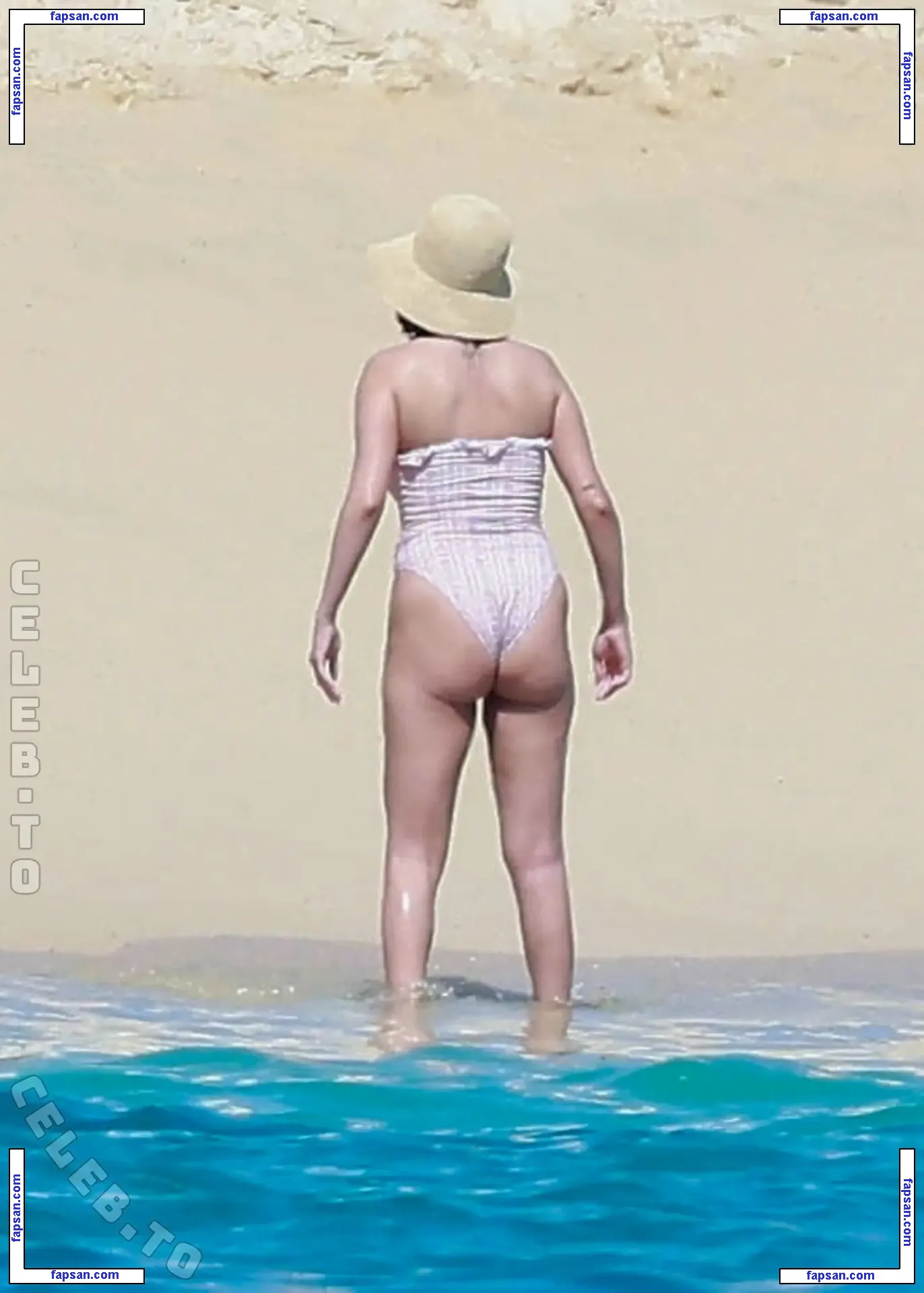 Selena Gomez nude photo #0399 from OnlyFans