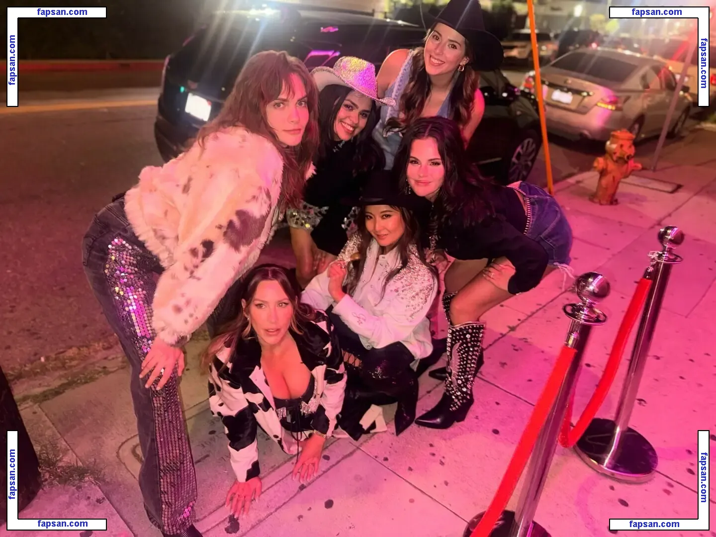 Selena Gomez nude photo #0415 from OnlyFans