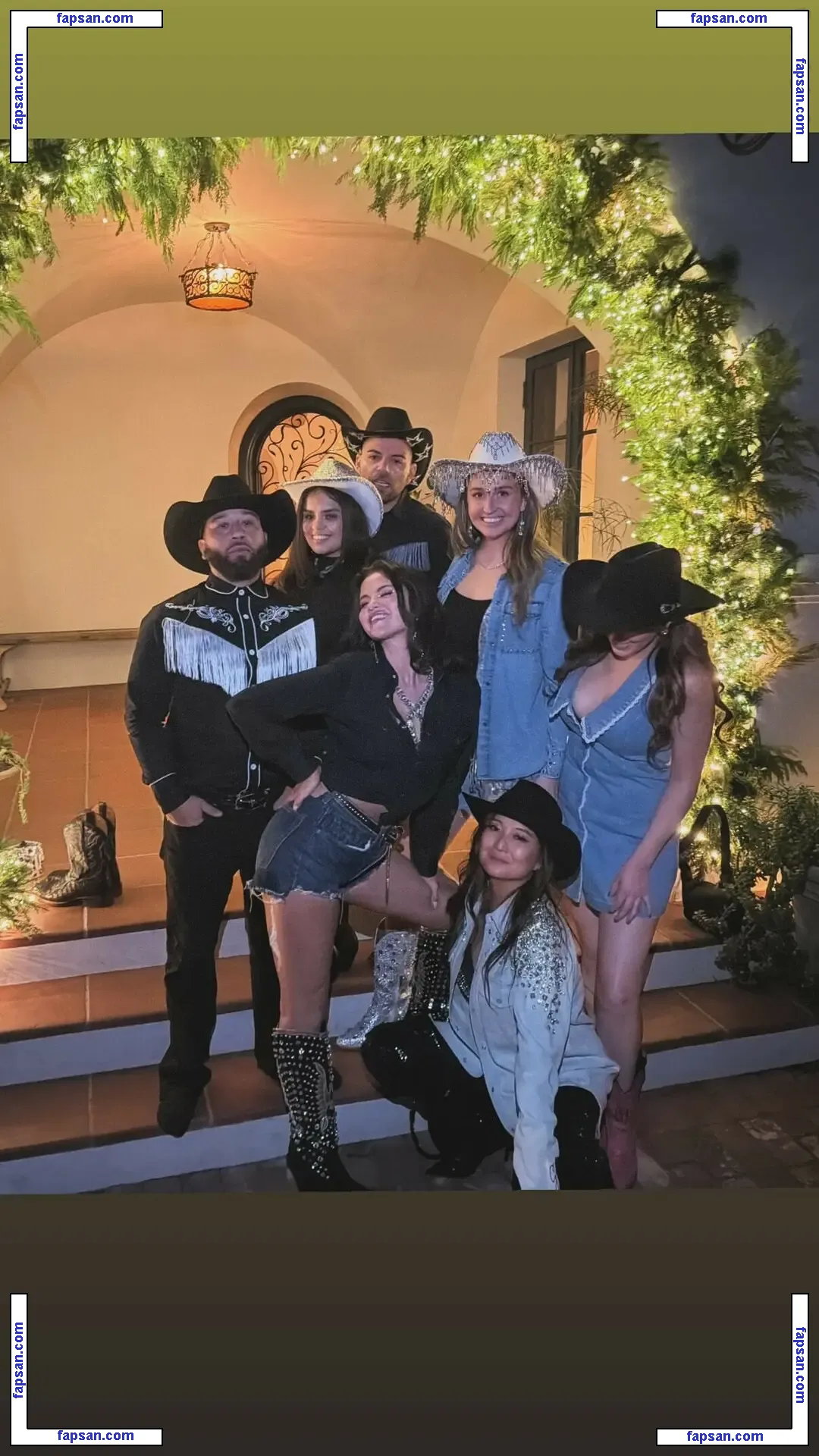 Selena Gomez nude photo #0416 from OnlyFans