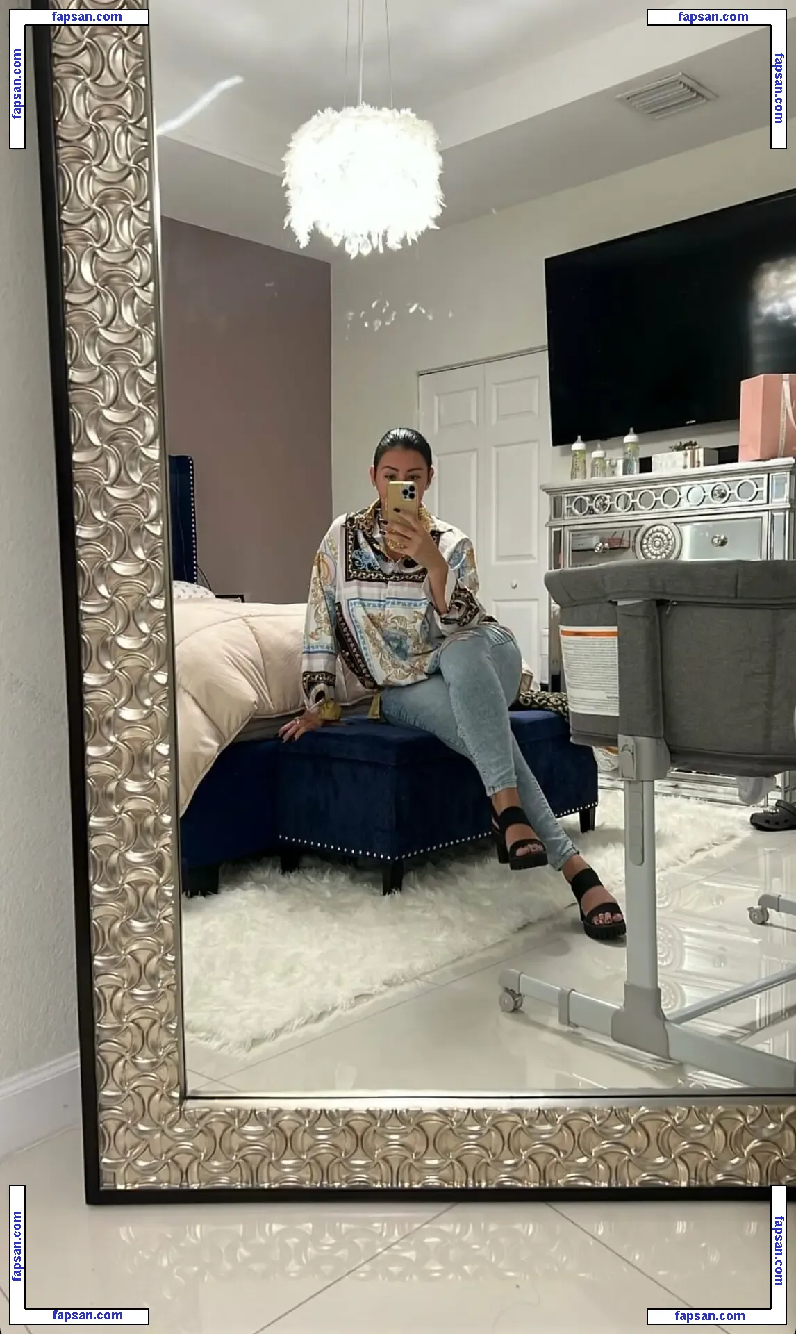 selenaxadams nude photo #0020 from OnlyFans