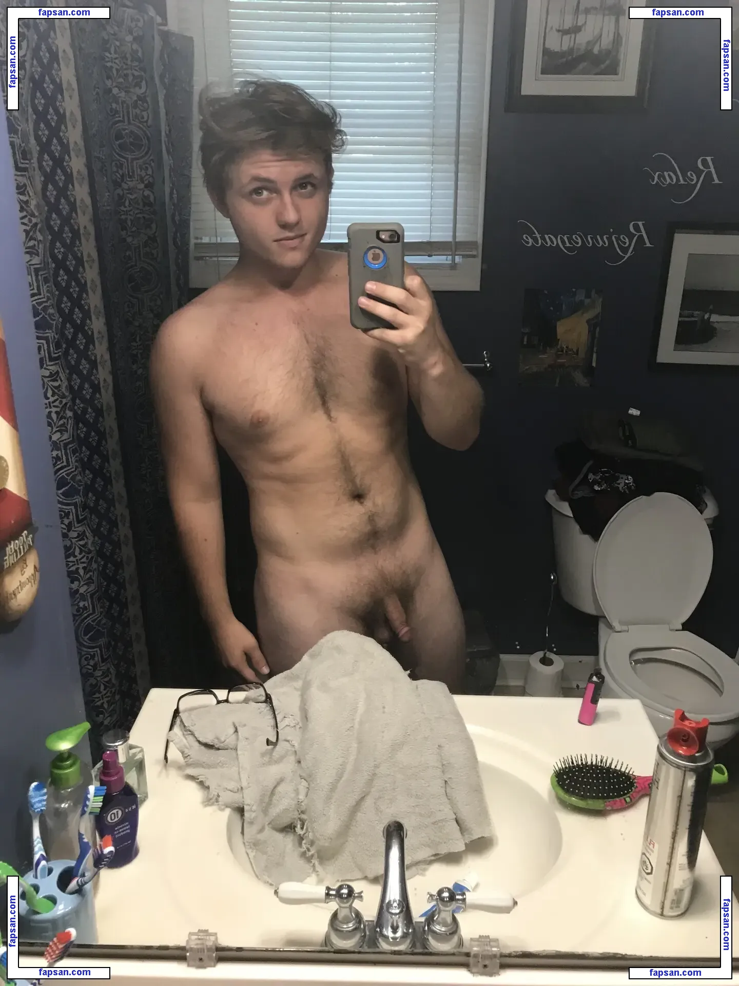 selfiejesus nude photo #0022 from OnlyFans