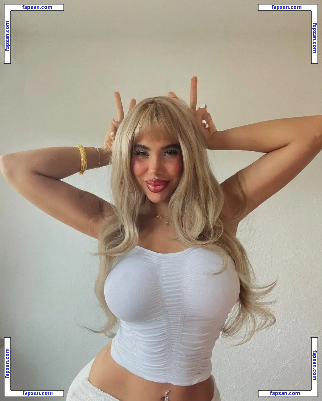 Selina Groetzner nude photo #0018 from OnlyFans