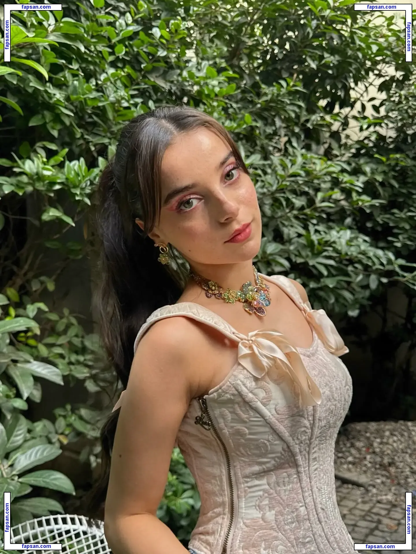 Semiraminta голая фото #0009 с Онлифанс