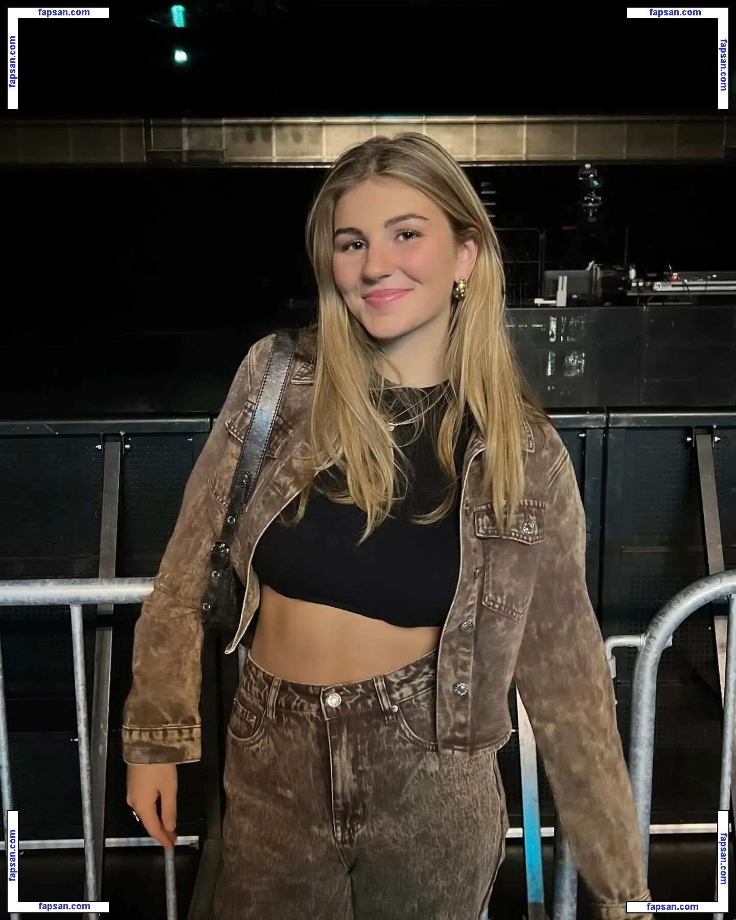 Senna Bellod nude photo #0013 from OnlyFans