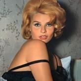 Senta Berger голая #0059