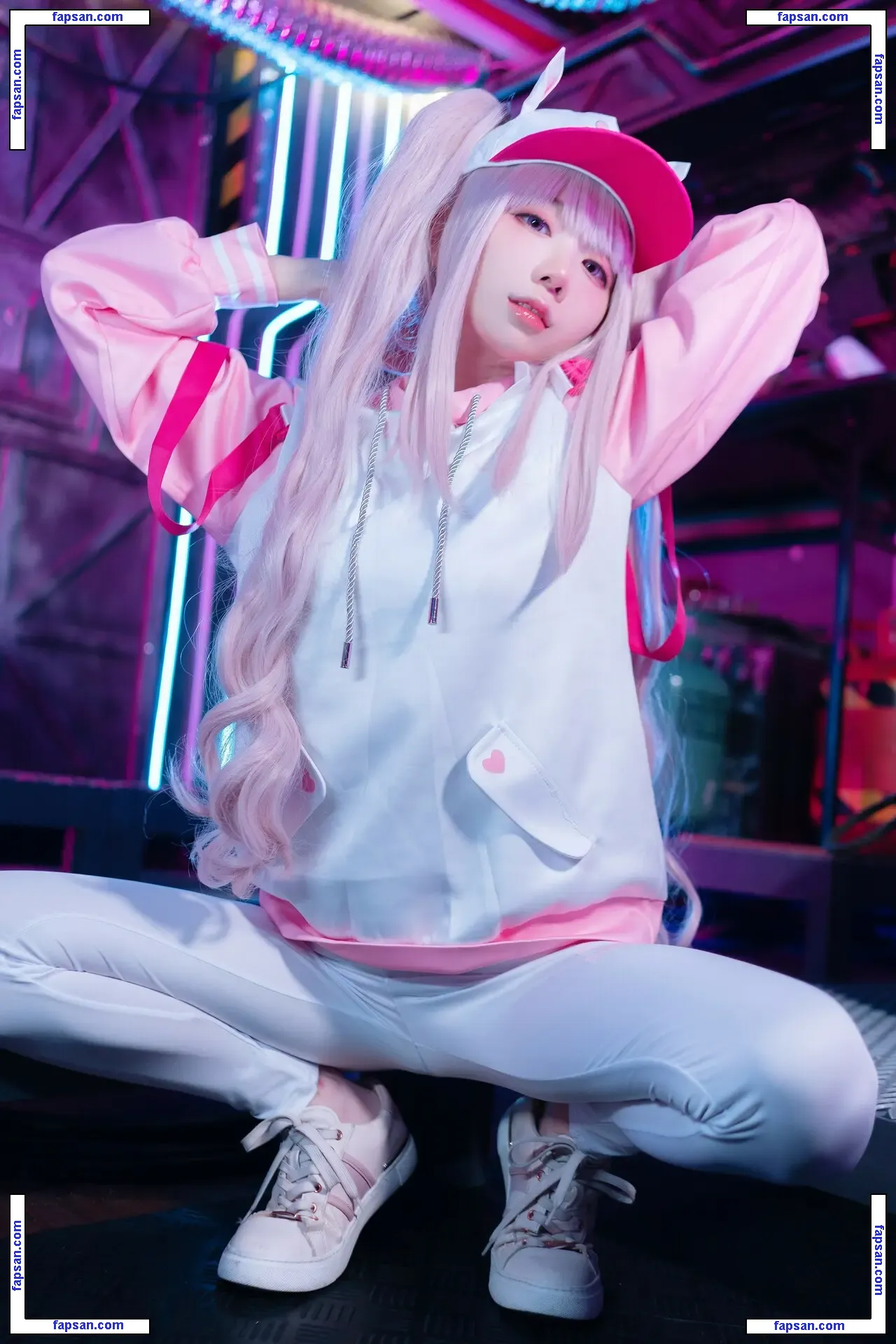 Senyuki Cosplay nude photo #0008 from OnlyFans