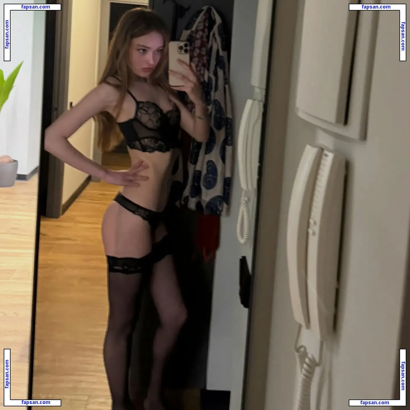 Seraphima голая фото #0002 с Онлифанс