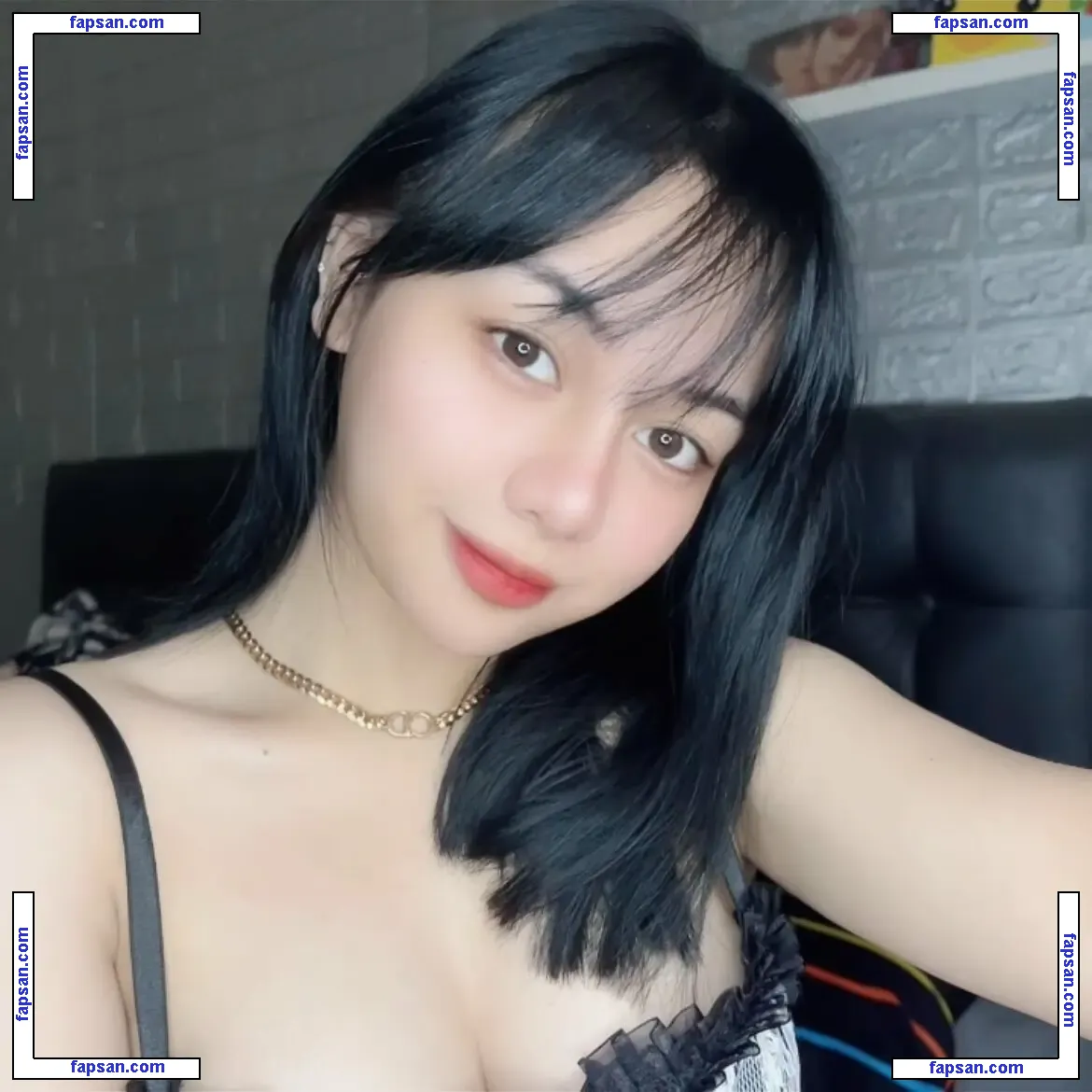 Seraviin голая фото #0003 с Онлифанс