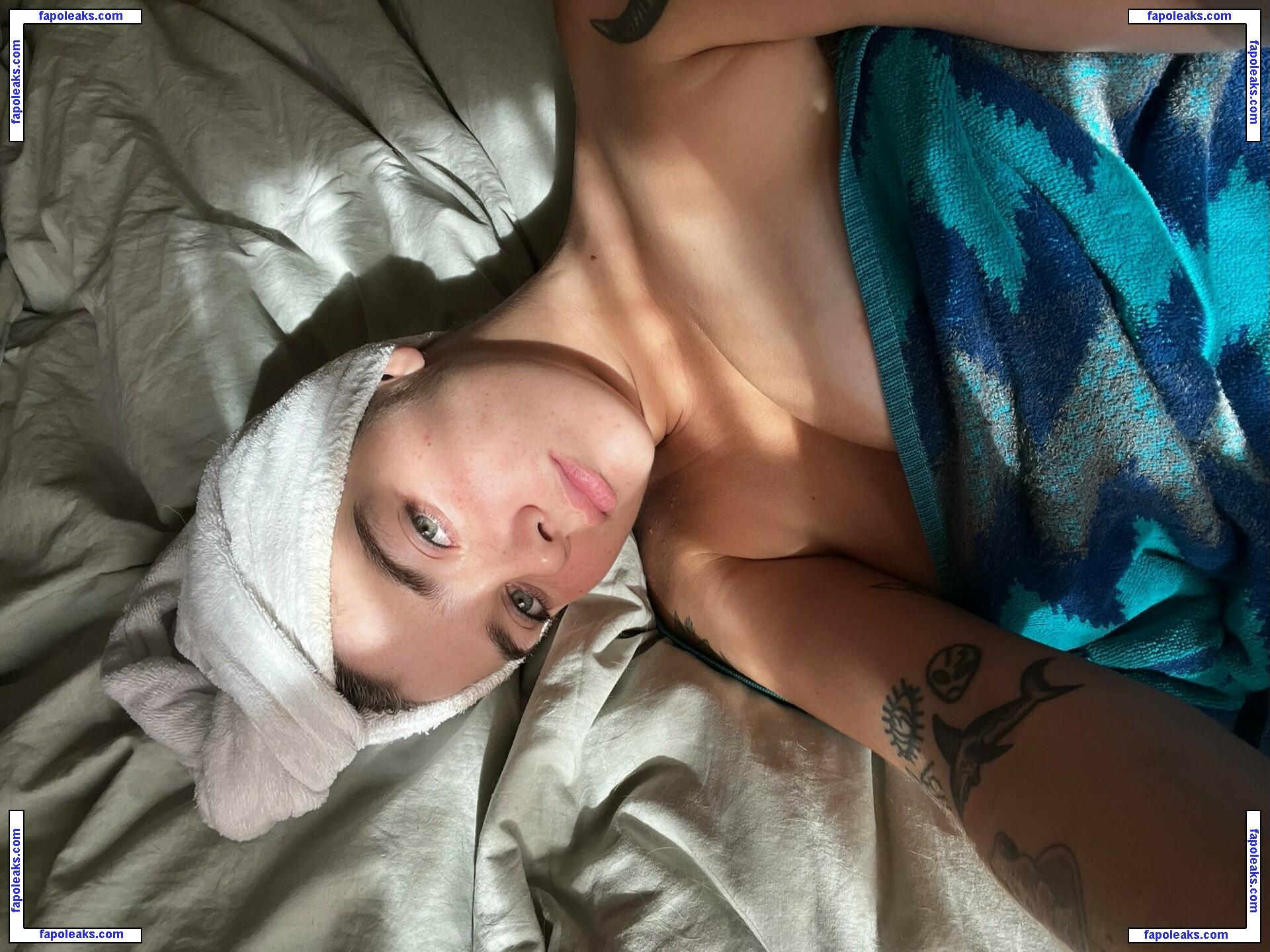 Serena Stone / sexyserenastone голая фото #0020 с Онлифанс