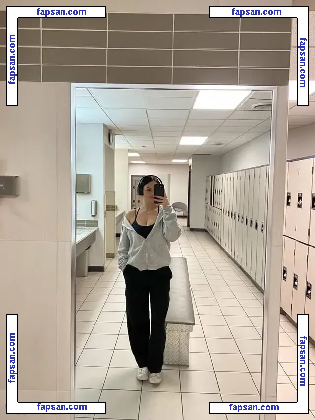 serena.stone.of nude photo #0014 from OnlyFans