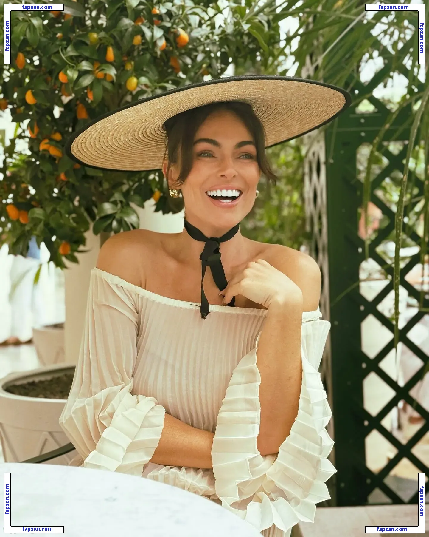 Serinda Swan nude photo #0586 from OnlyFans