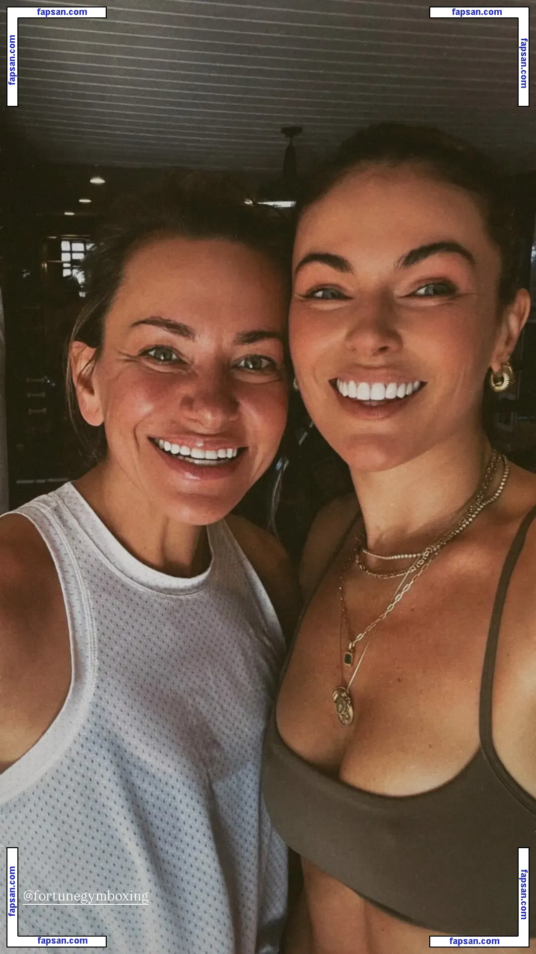 Serinda Swan nude photo #0616 from OnlyFans