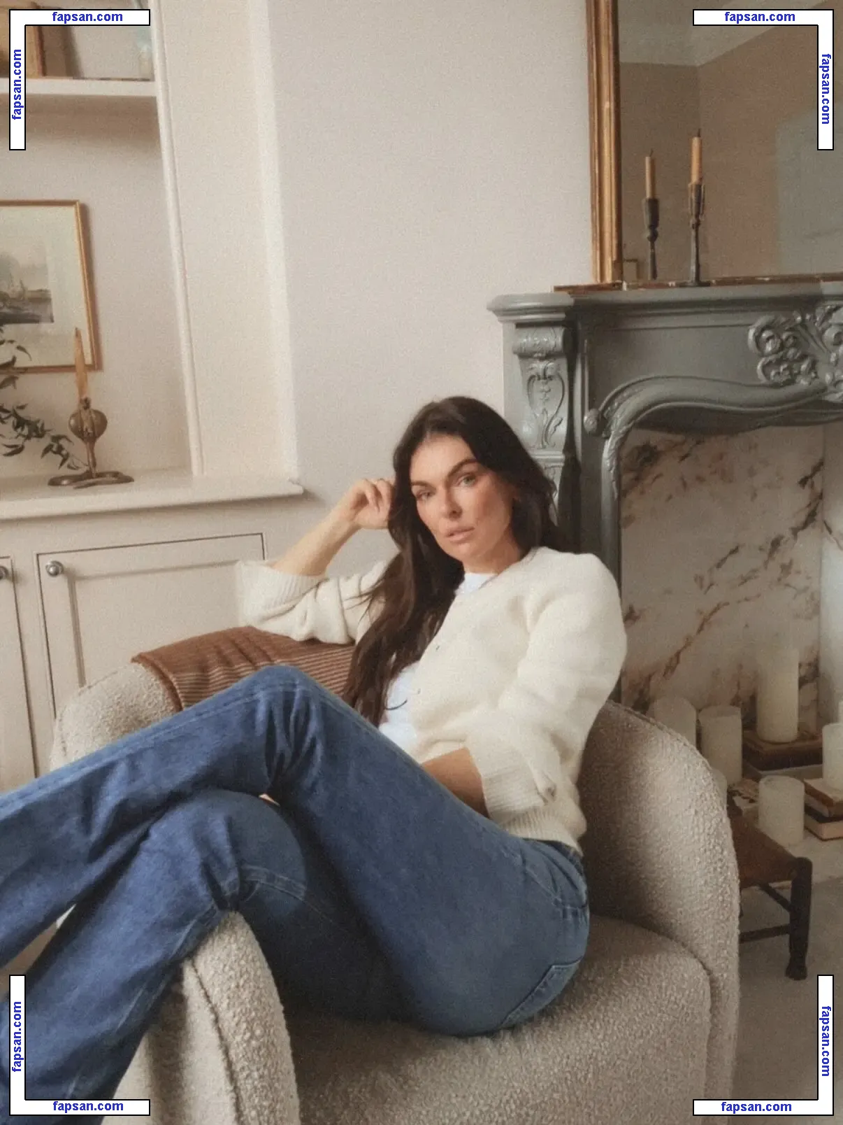 Serinda Swan nude photo #0620 from OnlyFans