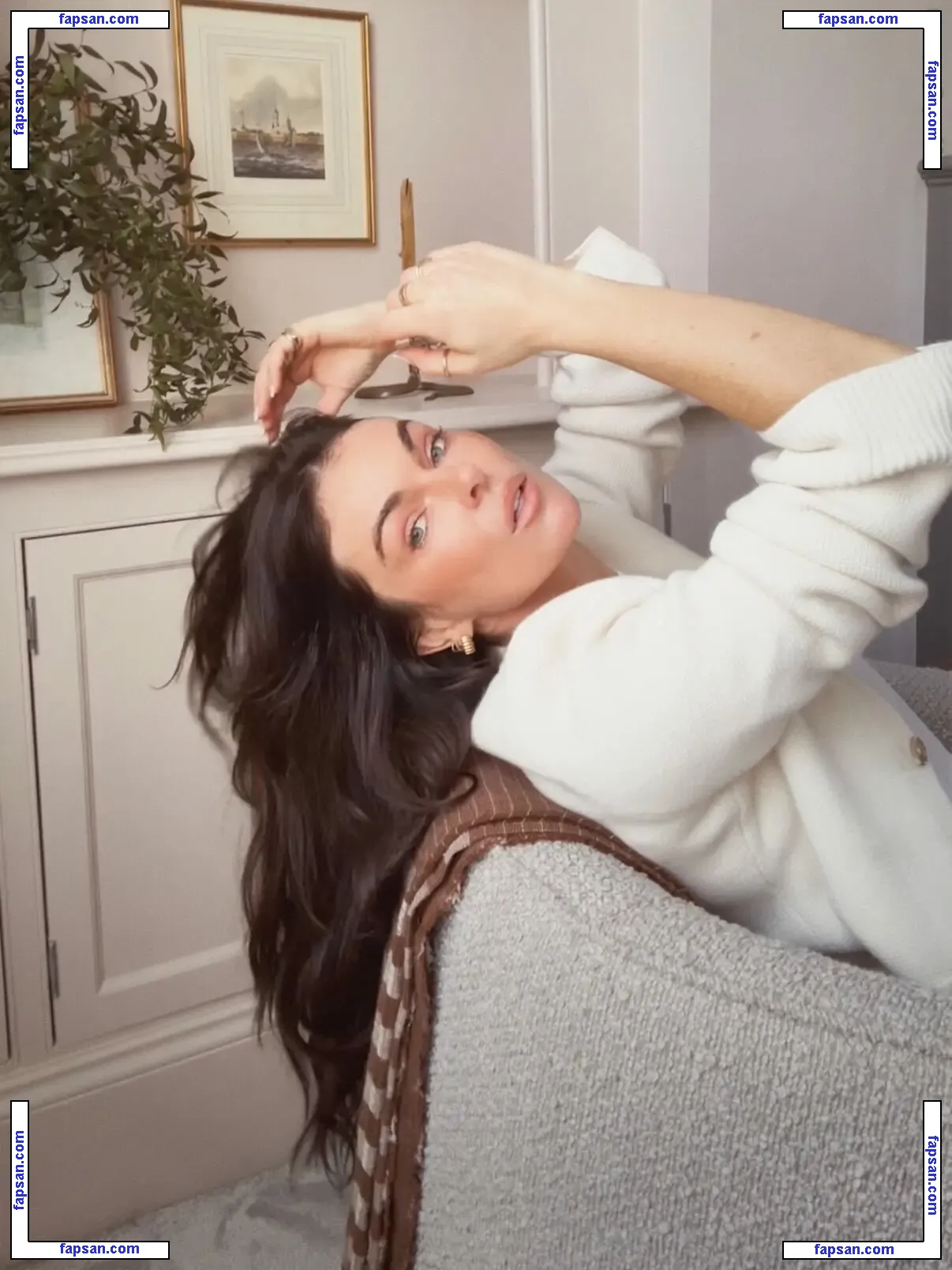 Serinda Swan nude photo #0621 from OnlyFans