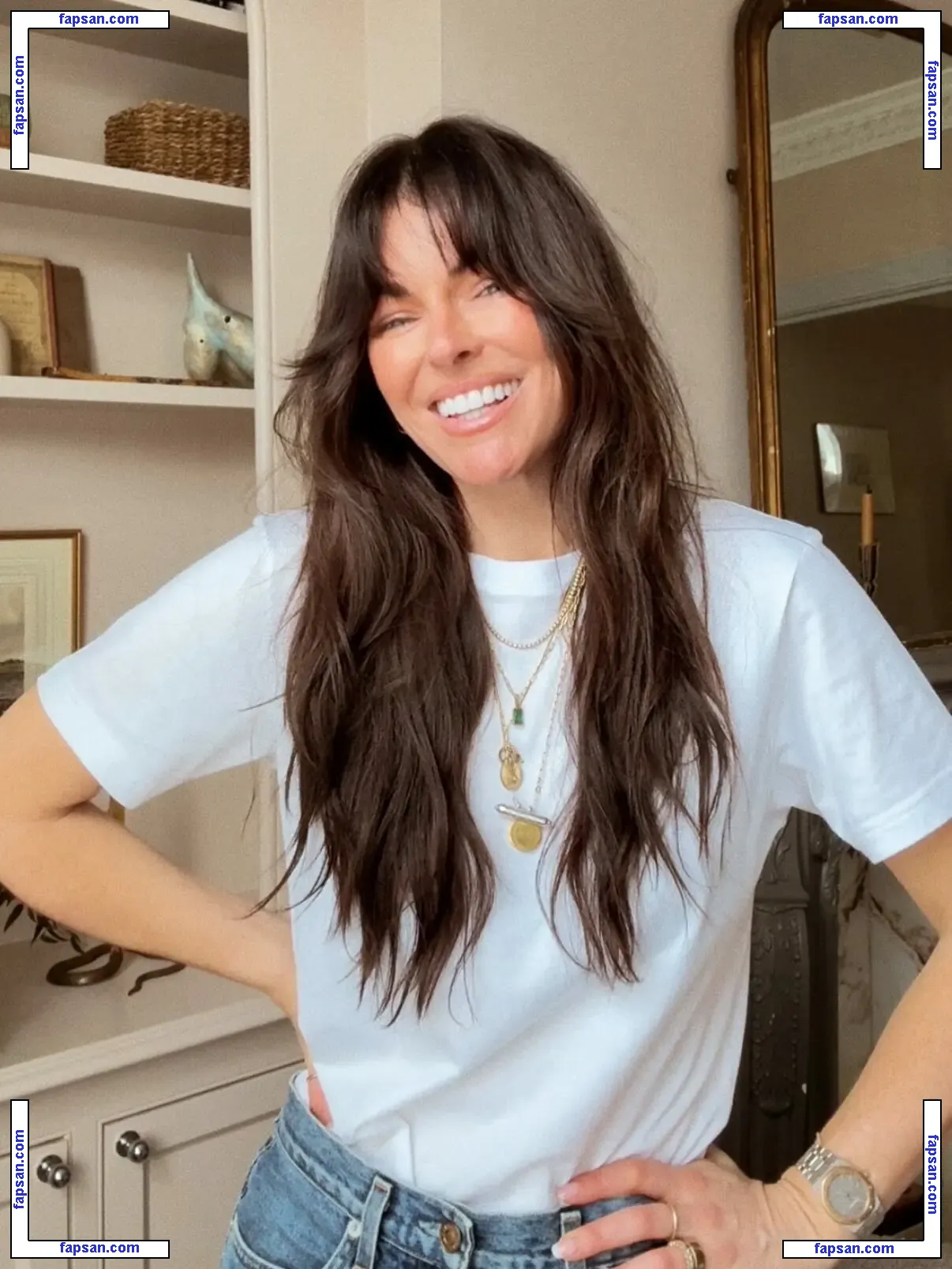 Serinda Swan nude photo #0625 from OnlyFans