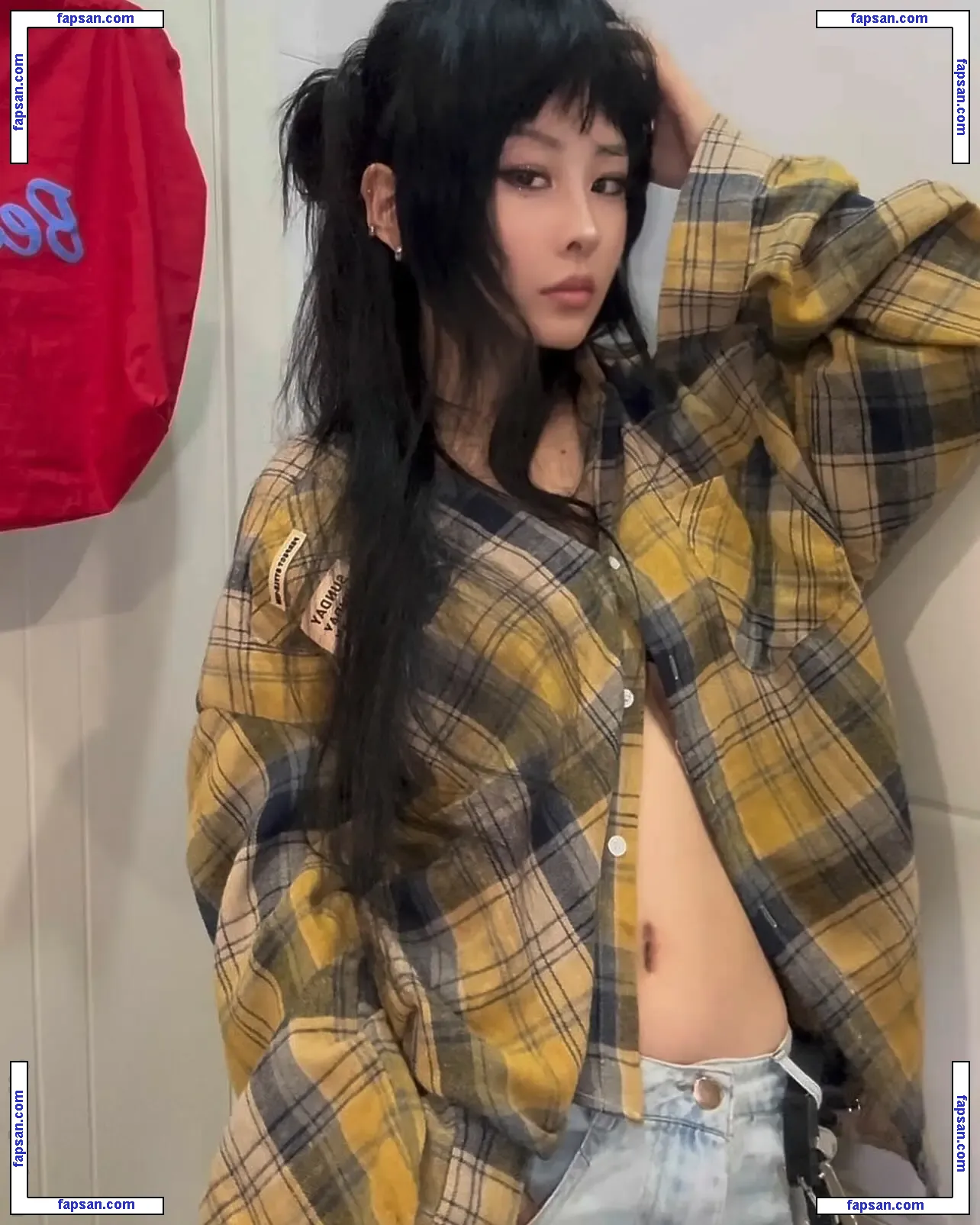 Sertraline Wolf nude photo #0012 from OnlyFans