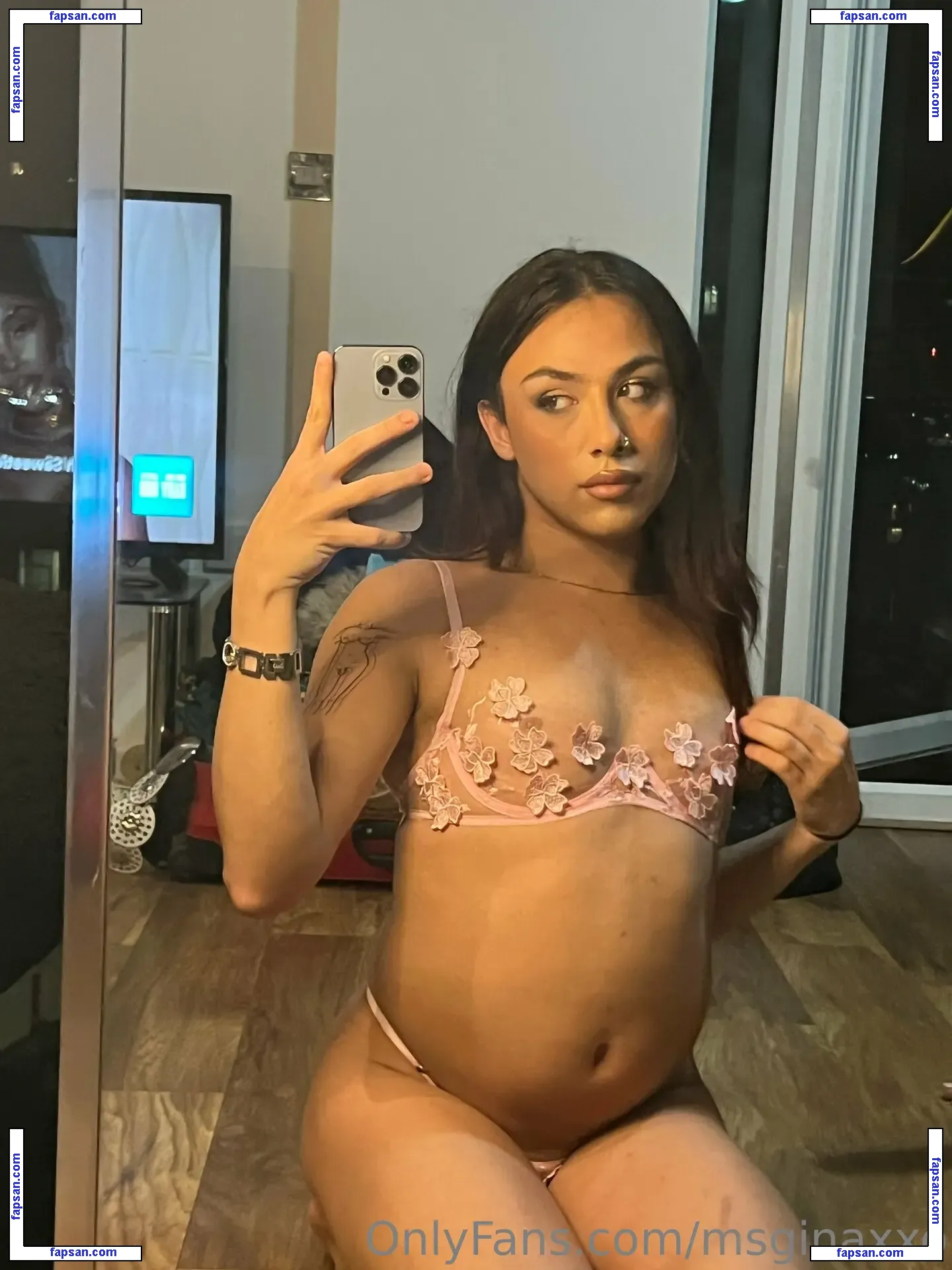 serveegina nude photo #0018 from OnlyFans