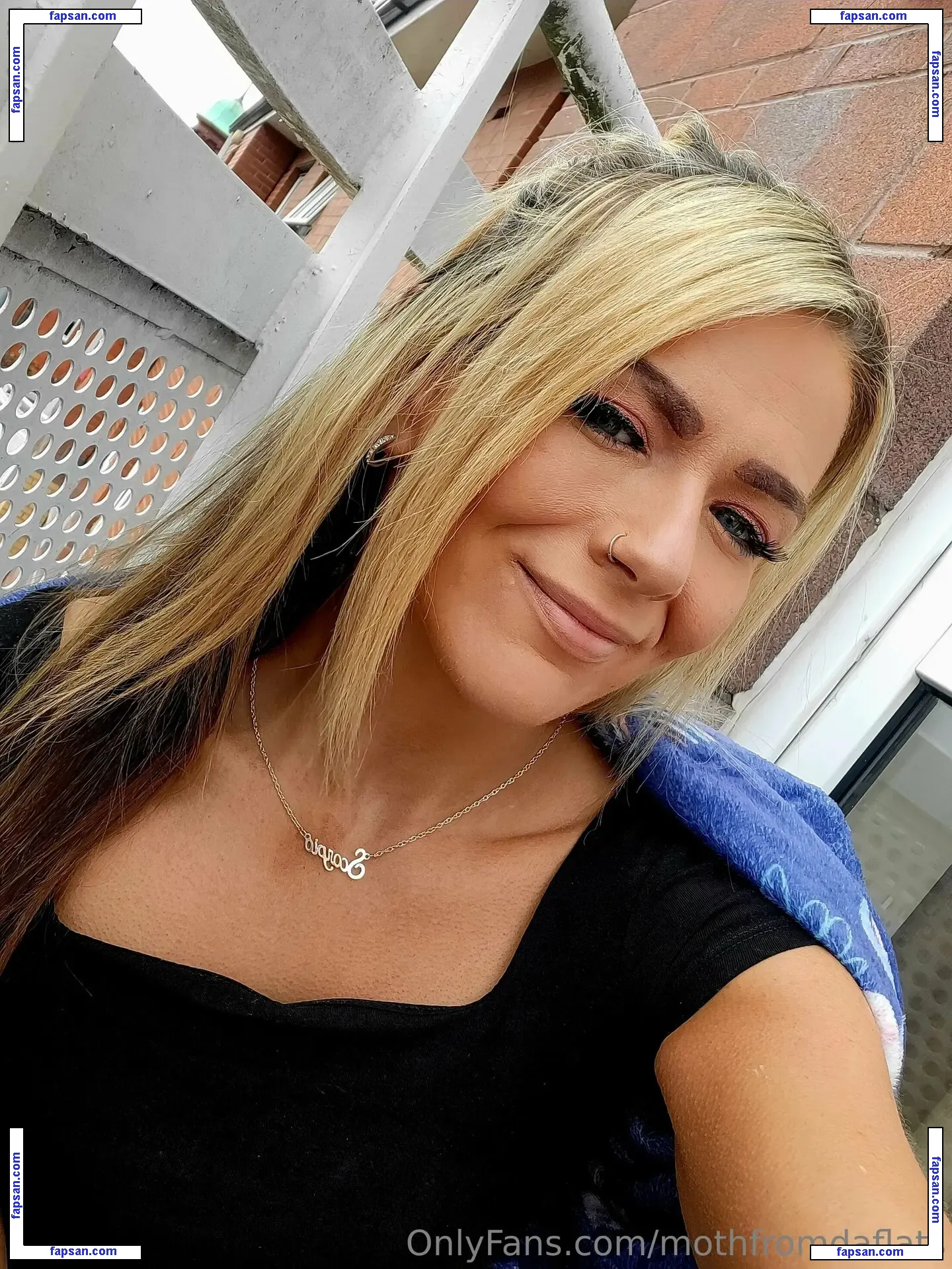 Session Moth Martina nude photo #0143 from OnlyFans