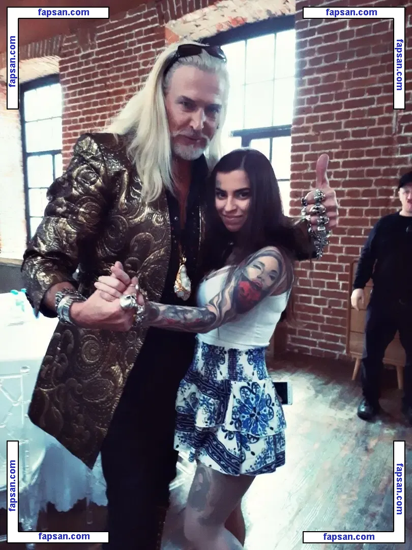 sexwife999 nude photo #0012 from OnlyFans