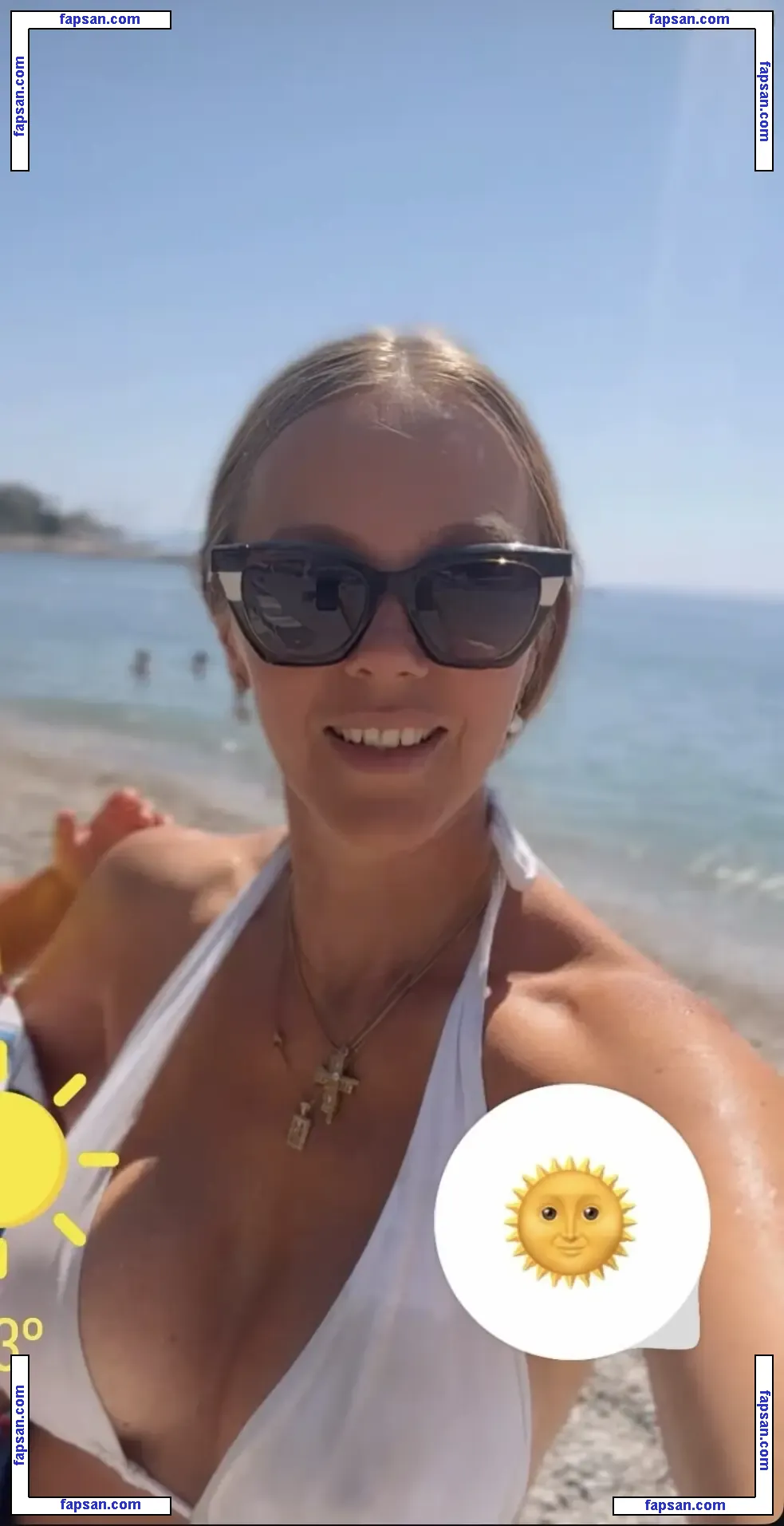 Sexy Julia nude photo #0056 from OnlyFans