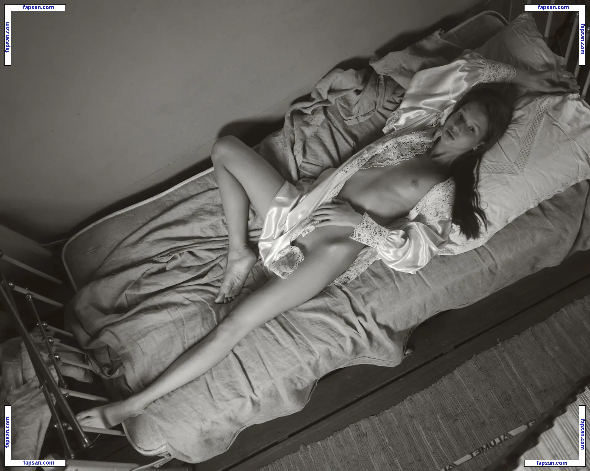 sexy.lesya nude photo #0030 from OnlyFans