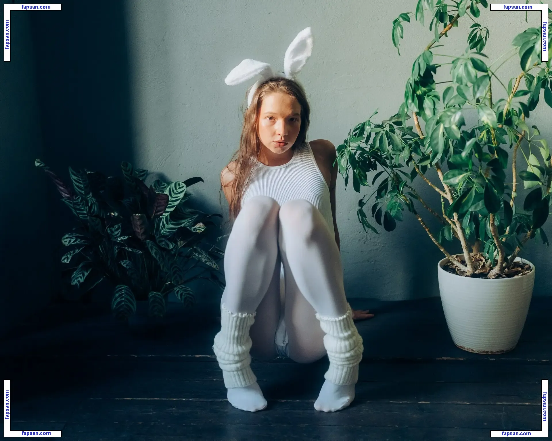 sexy.lesya nude photo #0036 from OnlyFans