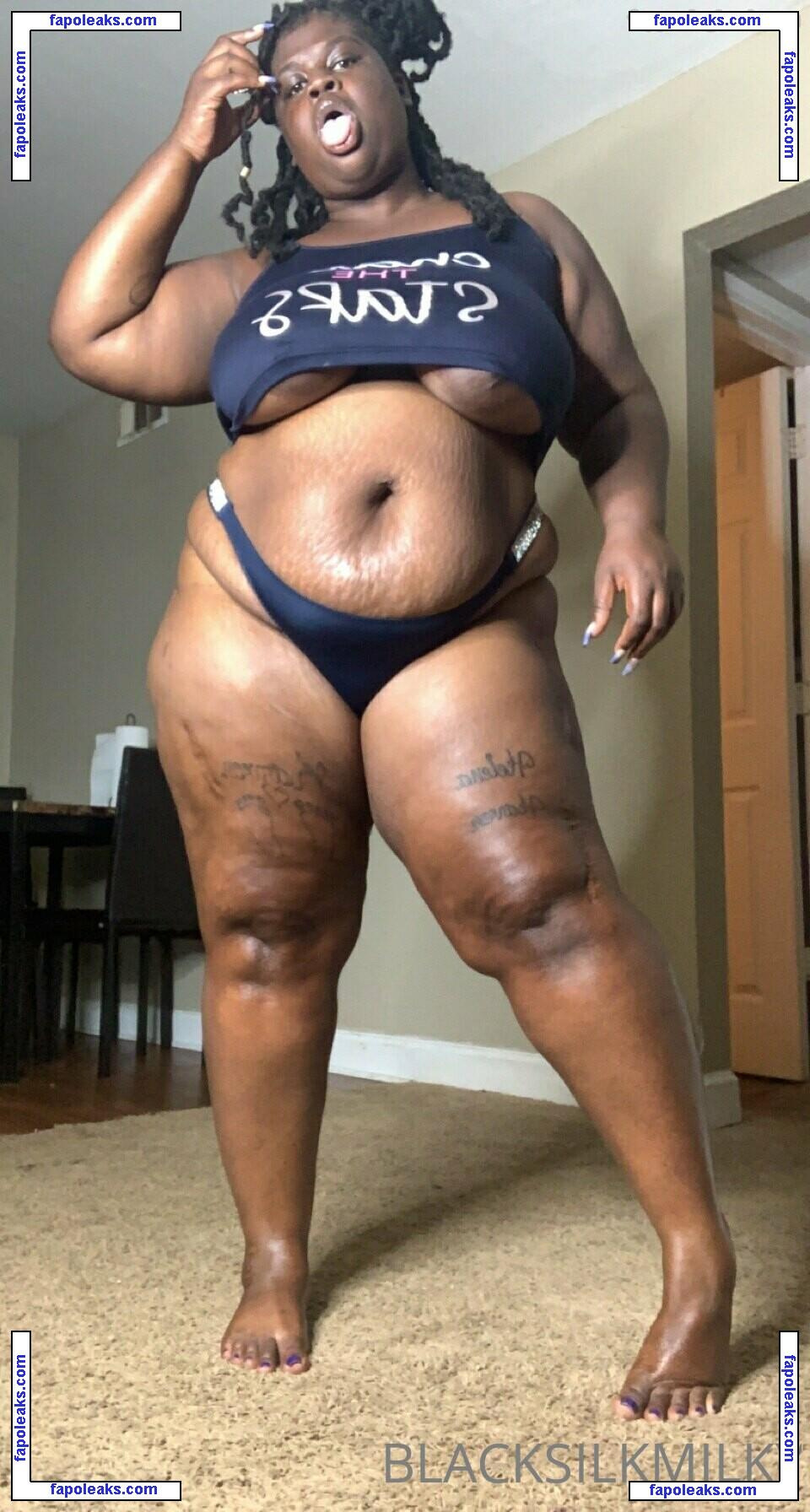 sexyblacksilkp1 / sexyassredbone1 nude photo #0005 from OnlyFans