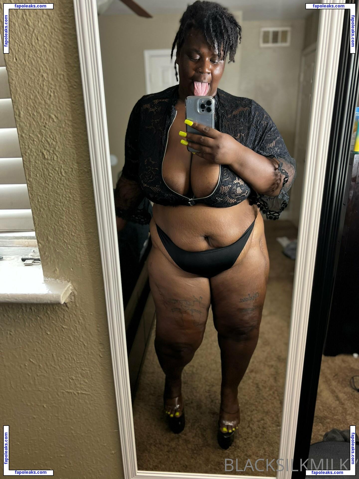 sexyblacksilkp1 / sexyassredbone1 nude photo #0007 from OnlyFans