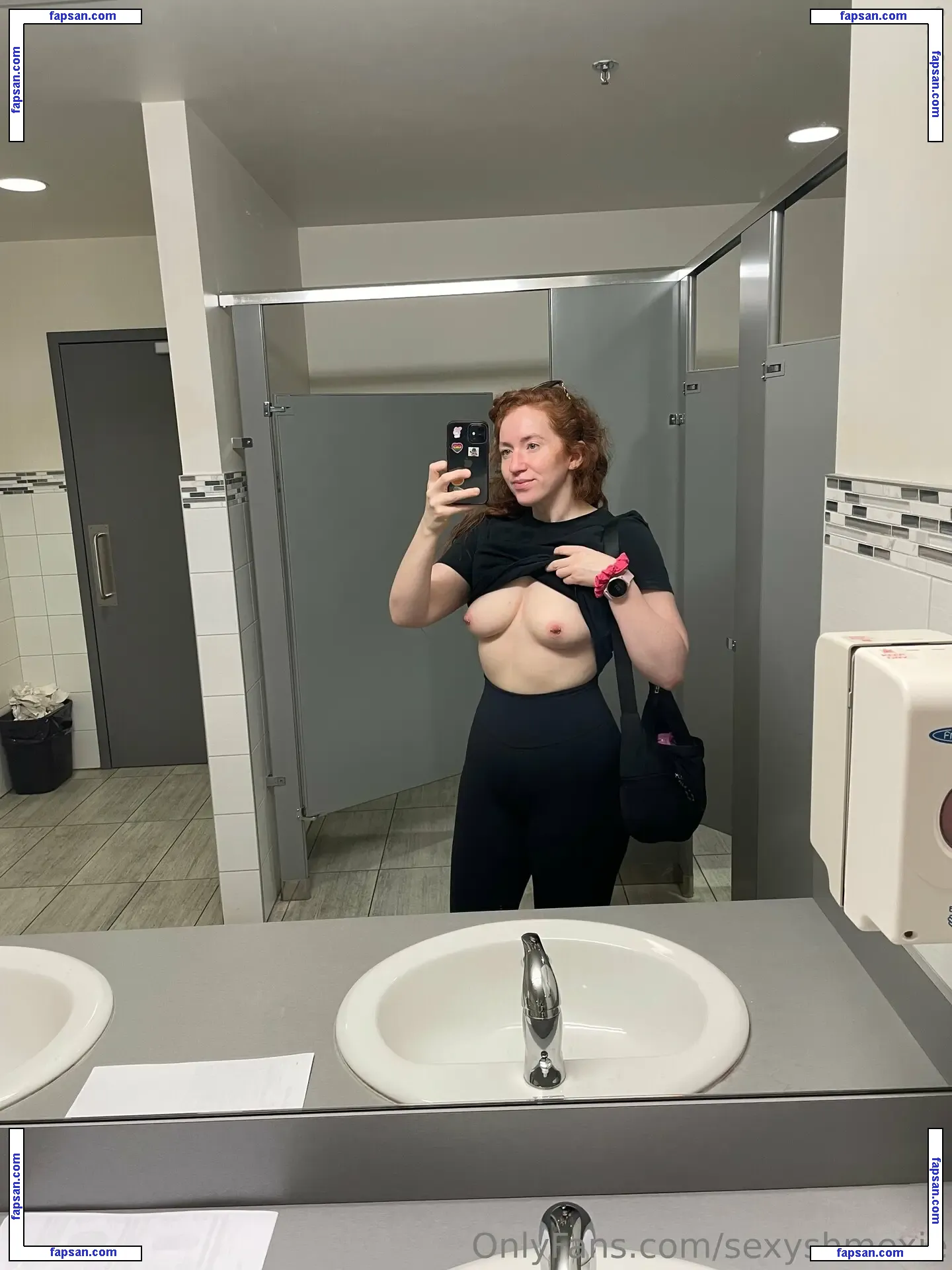 Sexyshmexie nude photo #0181 from OnlyFans