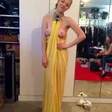 Seyfried голая #0010