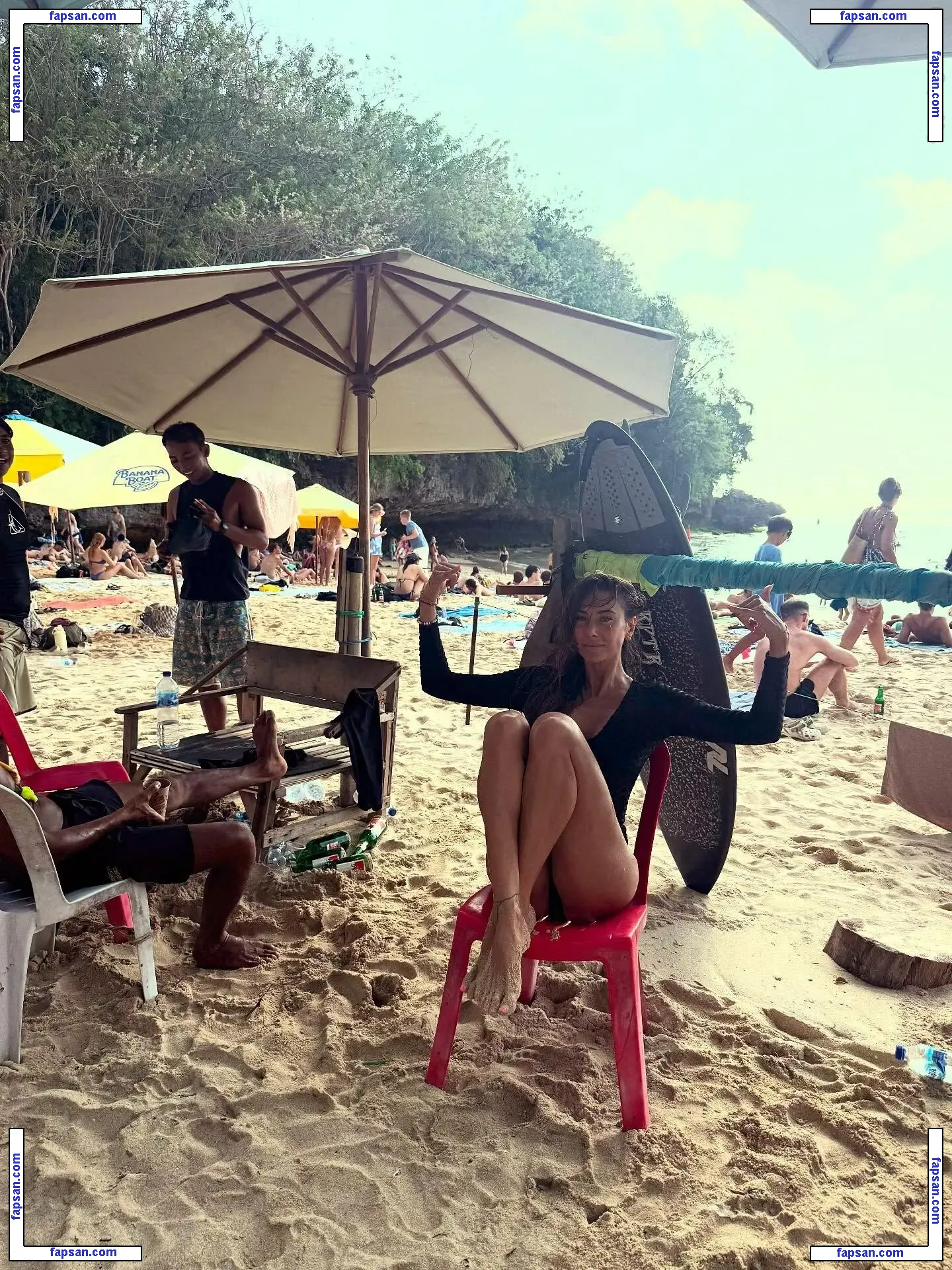 Seyma Subasi nude photo #0023 from OnlyFans