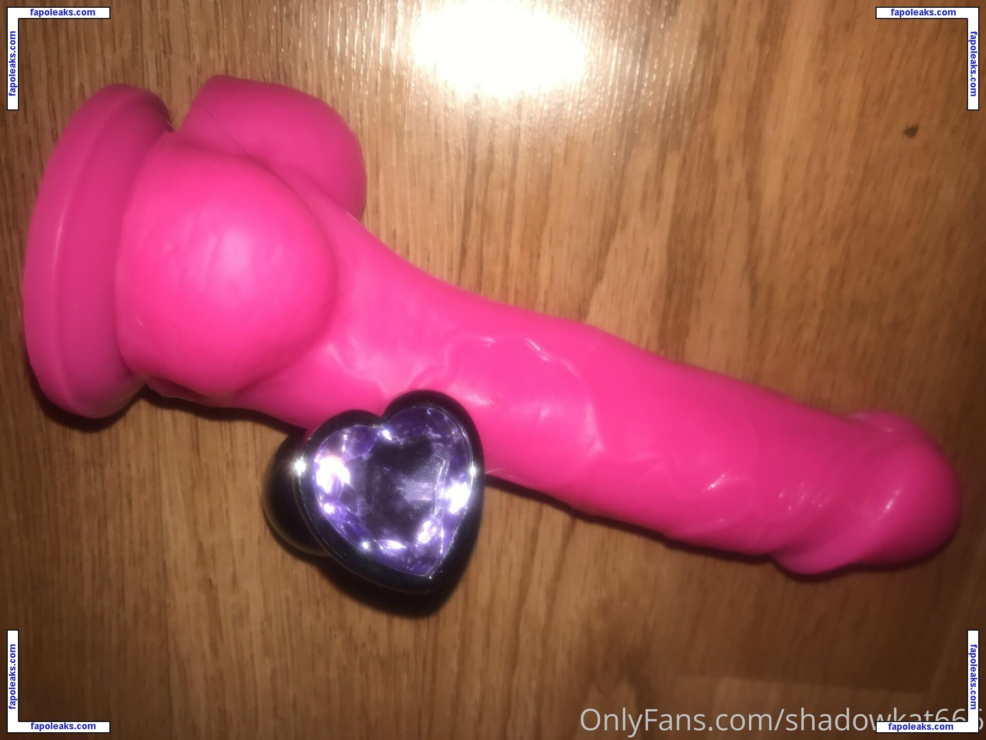 shadowkat666 / shadow_kat666 nude photo #0004 from OnlyFans