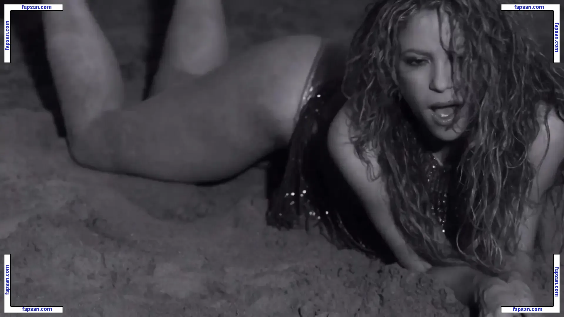 Shakira nude photo #1258 from OnlyFans