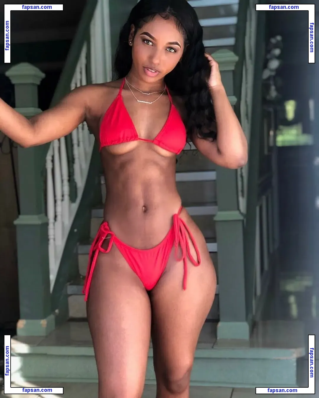 shamayneg голая фото #0002 с Онлифанс